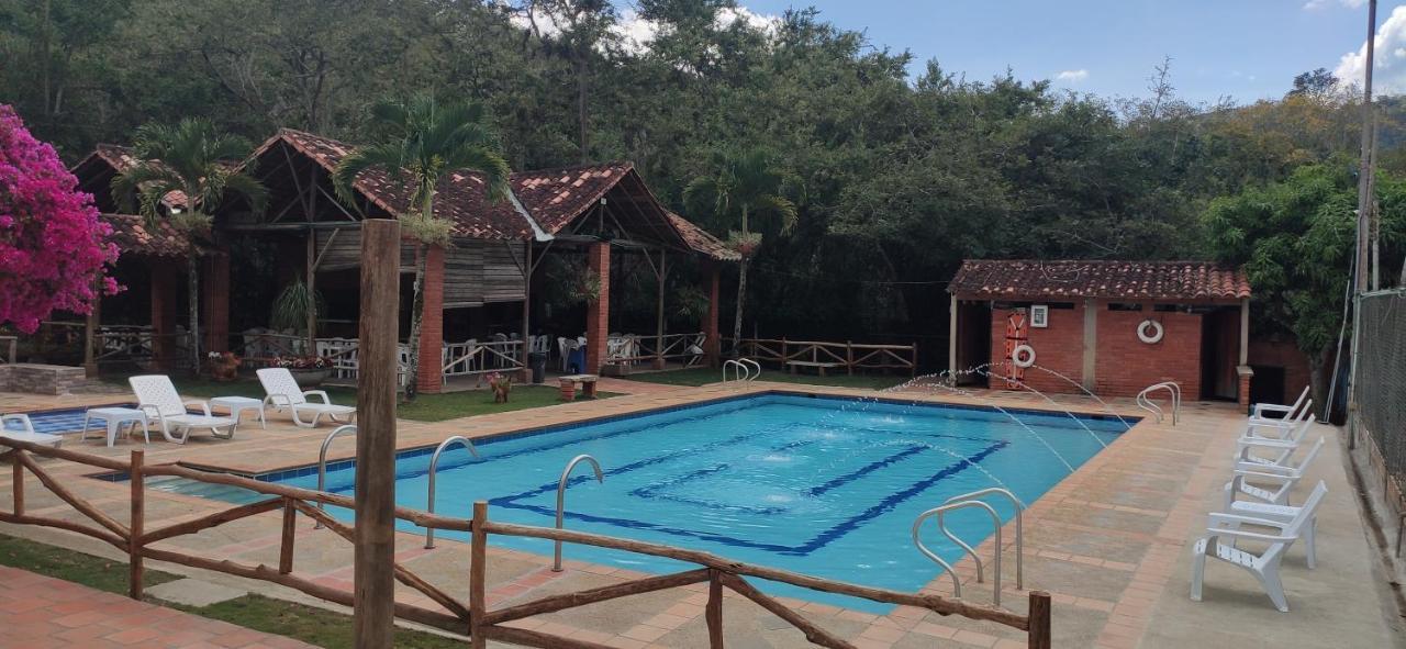 Hotel Campestre Umpala サン・ヒル エクステリア 写真