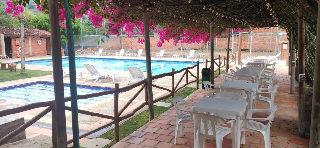Hotel Campestre Umpala サン・ヒル エクステリア 写真